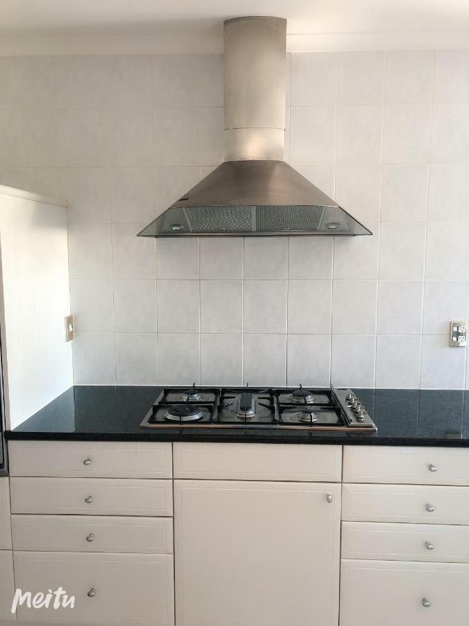 Holiday home Hanrahan Holiday *
